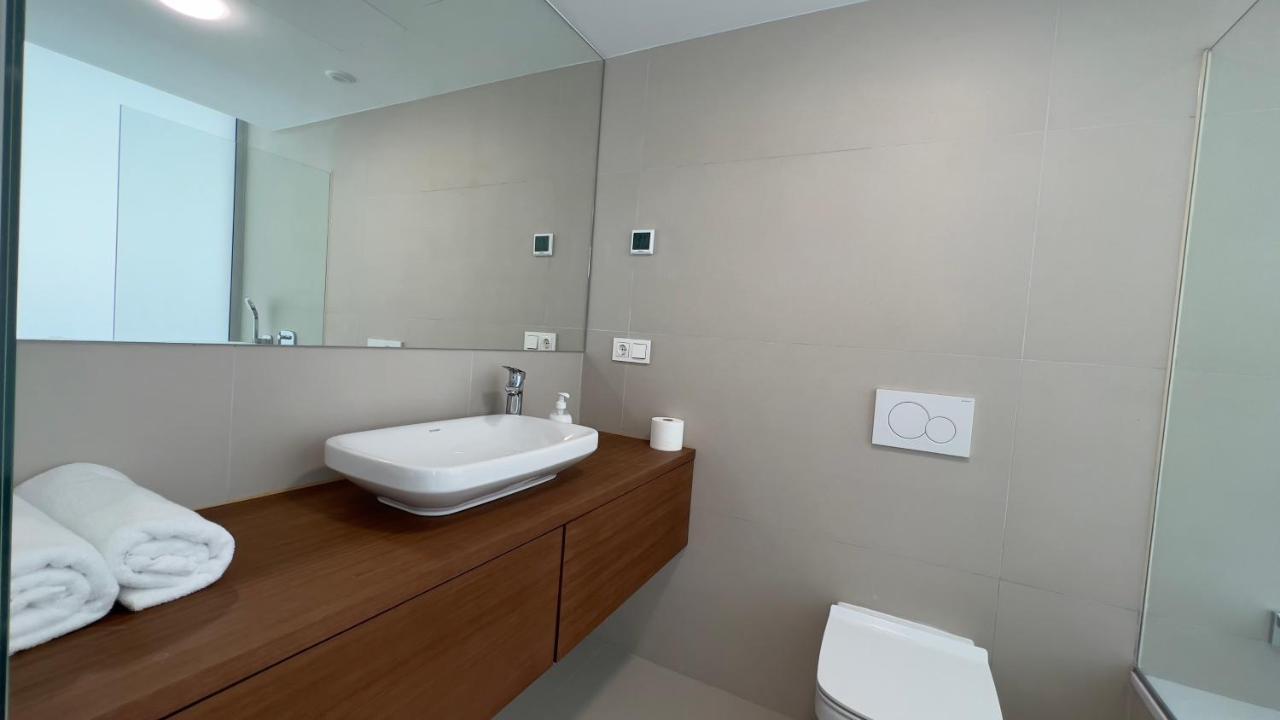 2Bedroom Beach Front Unit Wave Collection Fuengirola Luaran gambar