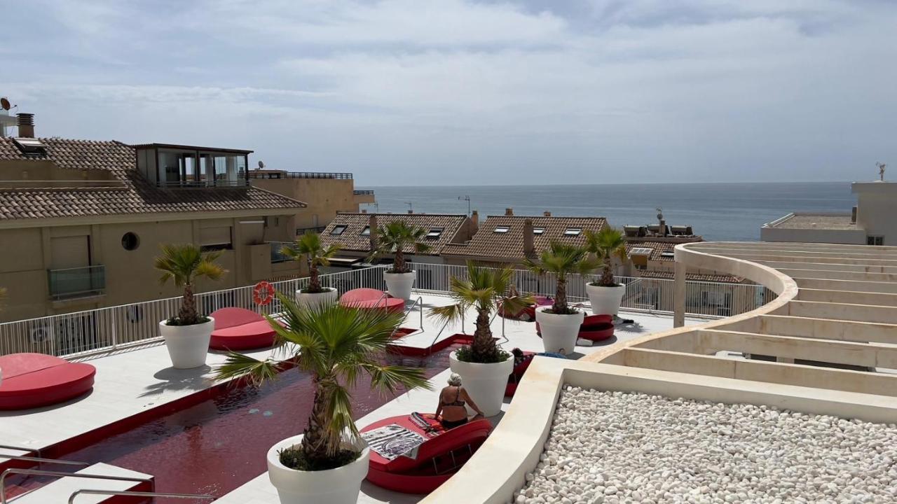 2Bedroom Beach Front Unit Wave Collection Fuengirola Luaran gambar